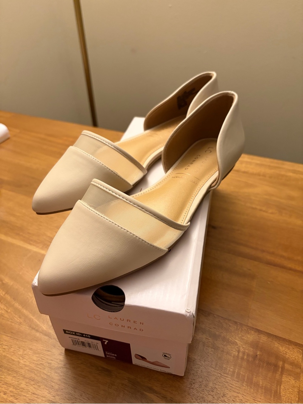 LC Lauren Conrad Bone Renee Pointed-Toe Flats